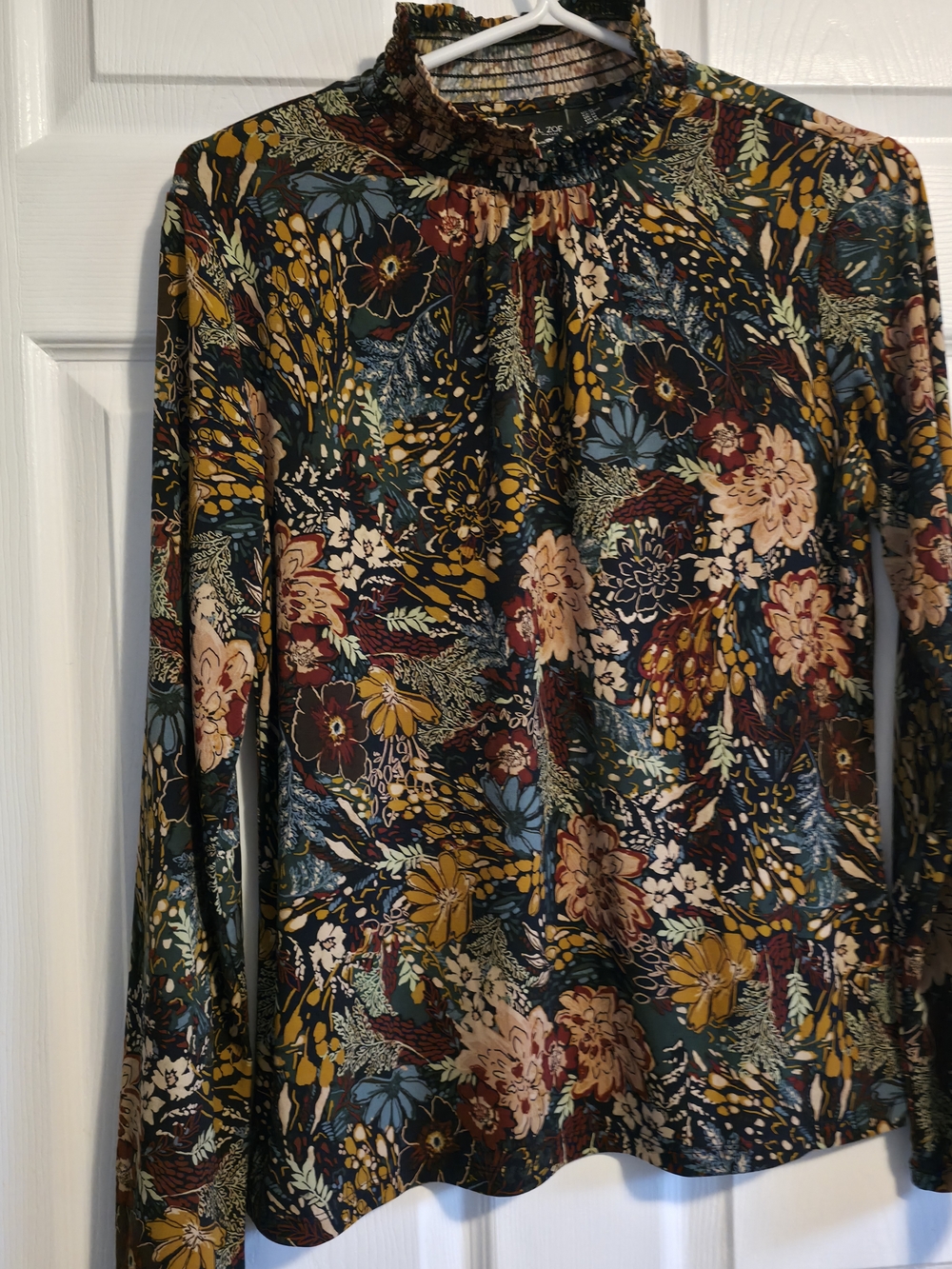 4/$67 Deal! Rachel Zoe Beautiful Floral Print Blouse
